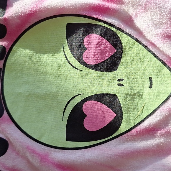 Tie dye alien shirt - Picture 8 of 8